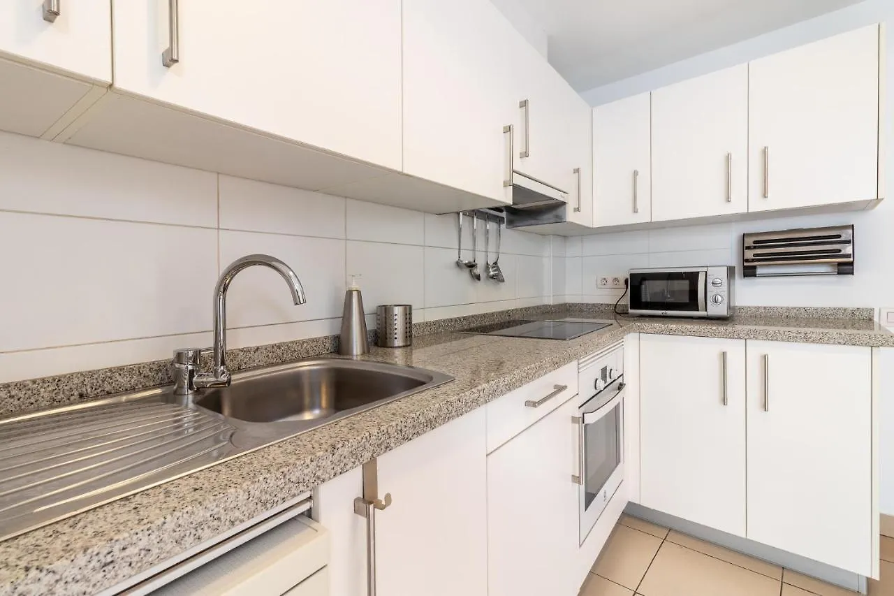 Semesterbostad Flatguest San Fernando + 4Bdr + Terrace + Parking Villa San Bartolomé